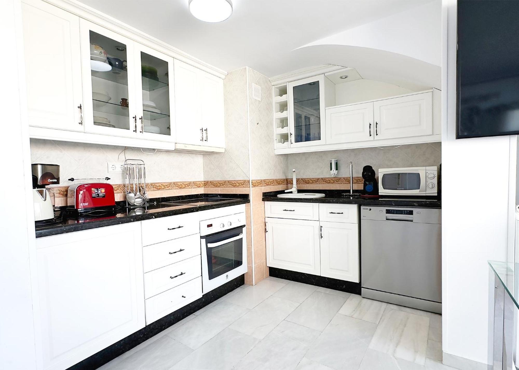 Skol 508 West Facing Duplex Apartment With Amazing Sea Views ماربيا المظهر الخارجي الصورة